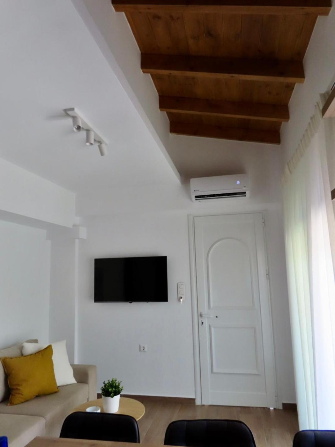 Andy'S Plaza Apartment อาเยีย เปลาเยีย ภายนอก รูปภาพ