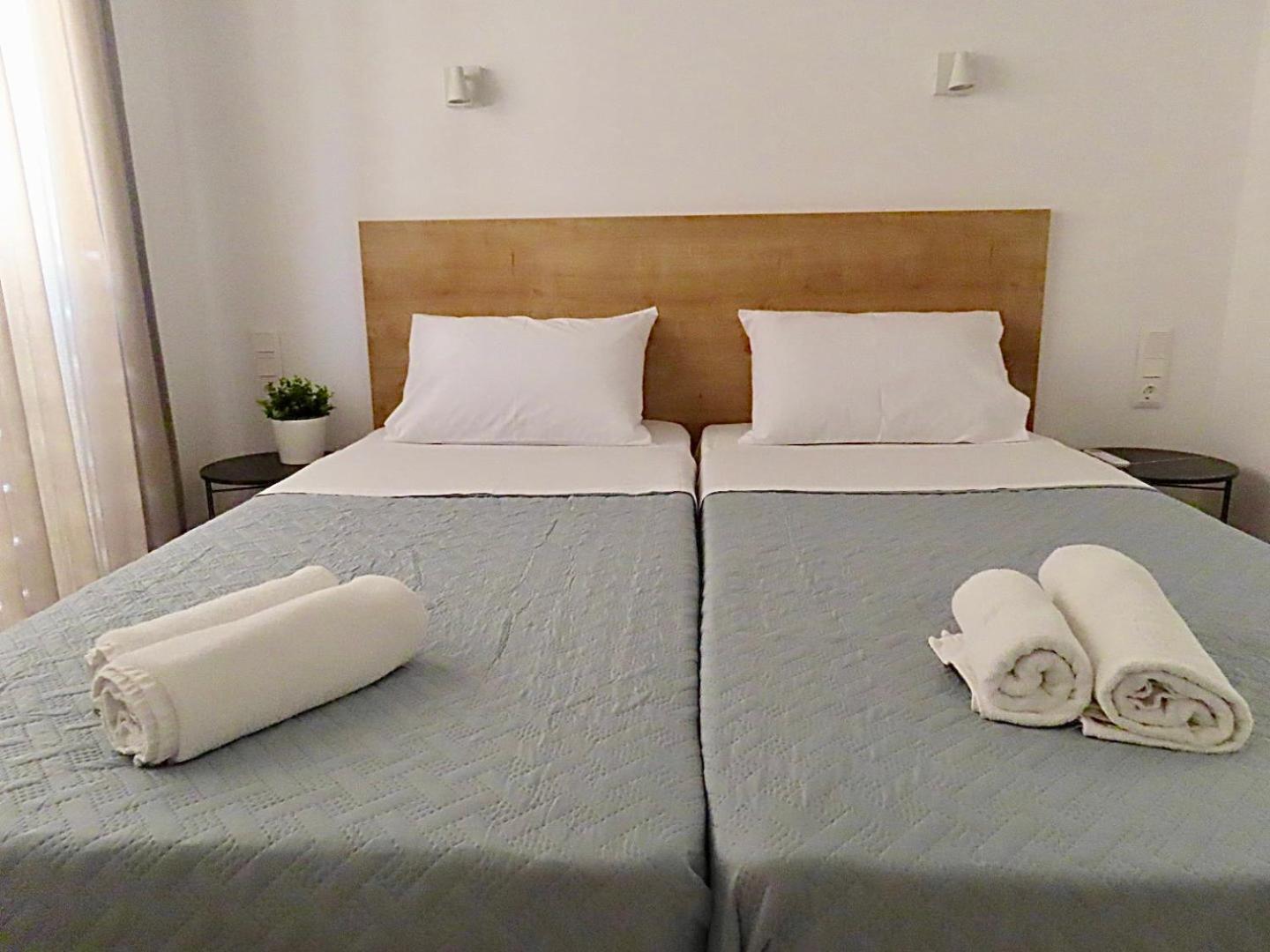 Andy'S Plaza Apartment อาเยีย เปลาเยีย ภายนอก รูปภาพ